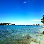 In The Heart Of - 50m To The Apartment Porec