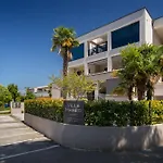 In The Heart Of - 50m To The Apartment *