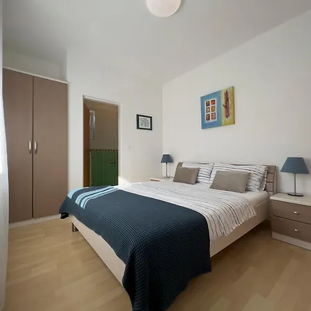 In The Heart Of - 50m To The Apartment *