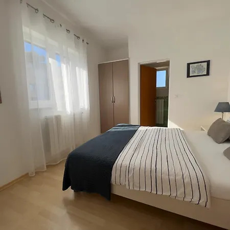 In The Heart Of - 50m To The Apartment