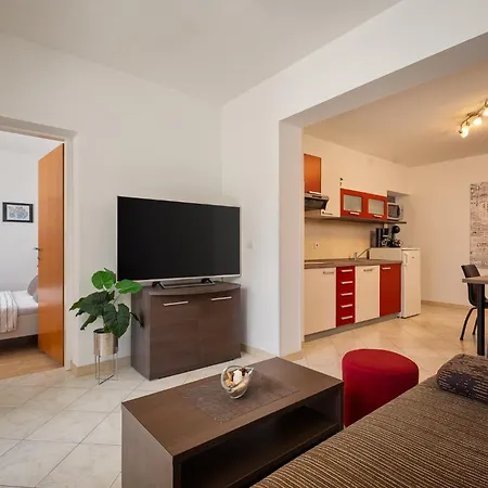 In The Heart Of - 50m To The * Poreč