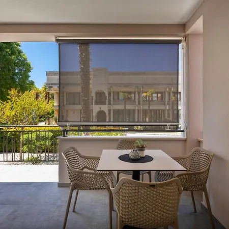 Appartement In The Heart Of - 50m To The