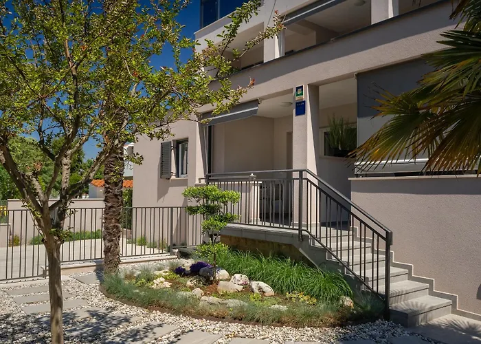 In The Heart Of - 50m To The