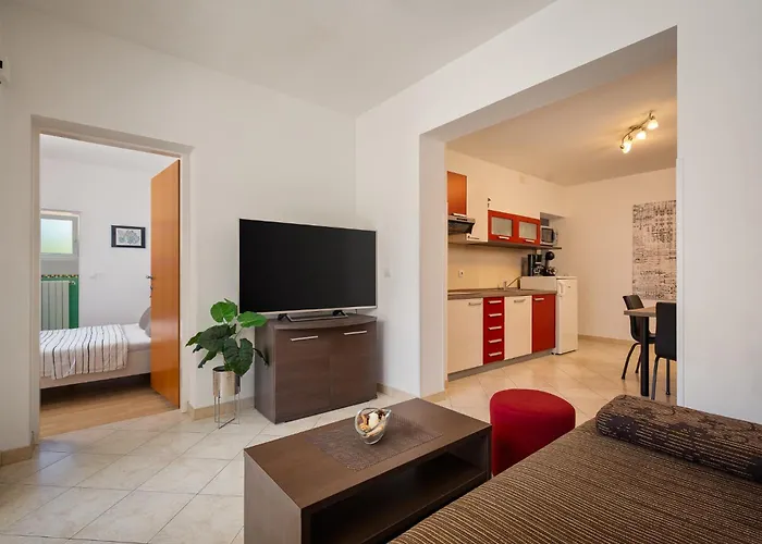 In The Heart Of - 50m To The * Poreč