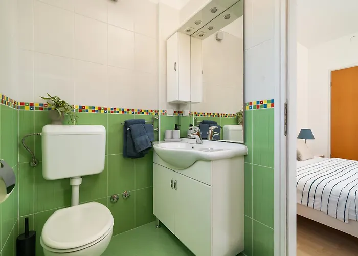 Apartment In The Heart Of - 50m To The